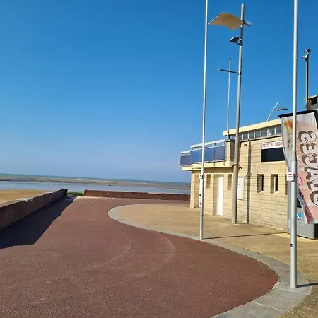 Idealement Situe Courseulles-sur-Mer
